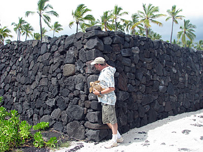 Figure 5.21: Impressive ancient dry stone construction at Pu’uhonua O Hōnaunau National Historical Park, Hawai’i Island.