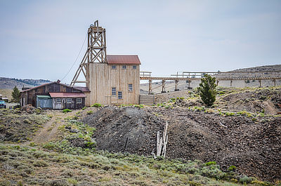 Figure 5.19: The Carissa Gold Mine, which operated from 1867 to 1954. In 2003, the state of rock high in abundance of  Wyoming restored the mine and mill as a historic attraction