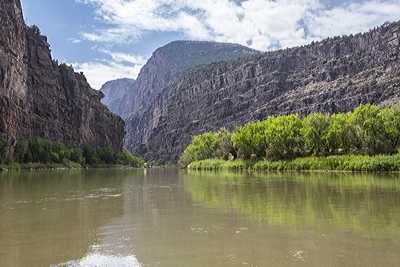 Figure 4.30: The Green River flows through the Gates of Lodore near Dinosaur National Monument, Colorado.