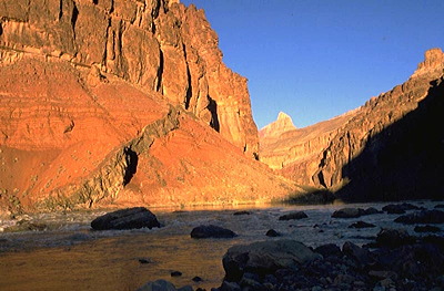 Figure 2.4: A basalt dike intruded into the orange-red Hakatai Shale, part of the Grand Canyon Supergroup. This exposure is found at Hance Rapid on the Colorado River, Grand Canyon.
