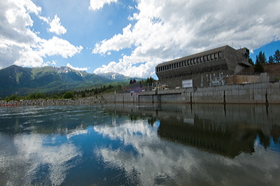 Figure 6.19: The Mount Elbert pumped storage power plant in Twin Lakes, Colorado. The plant generates power from water originally pumped from Twin Lakes and Turquoise Lake.