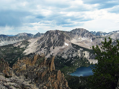 Figure 4.21: The Sawtooth Mountains above Toxaway Lake in the Sawtooth Wilderness, Idaho. These mountains are formed of granite from the Idaho Batholith.