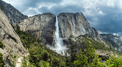 Figure 6.15:  Upper Yosemite Falls in California plunges 440 meters (1420 feet) from a hanging valley into the Yosemite chasm.